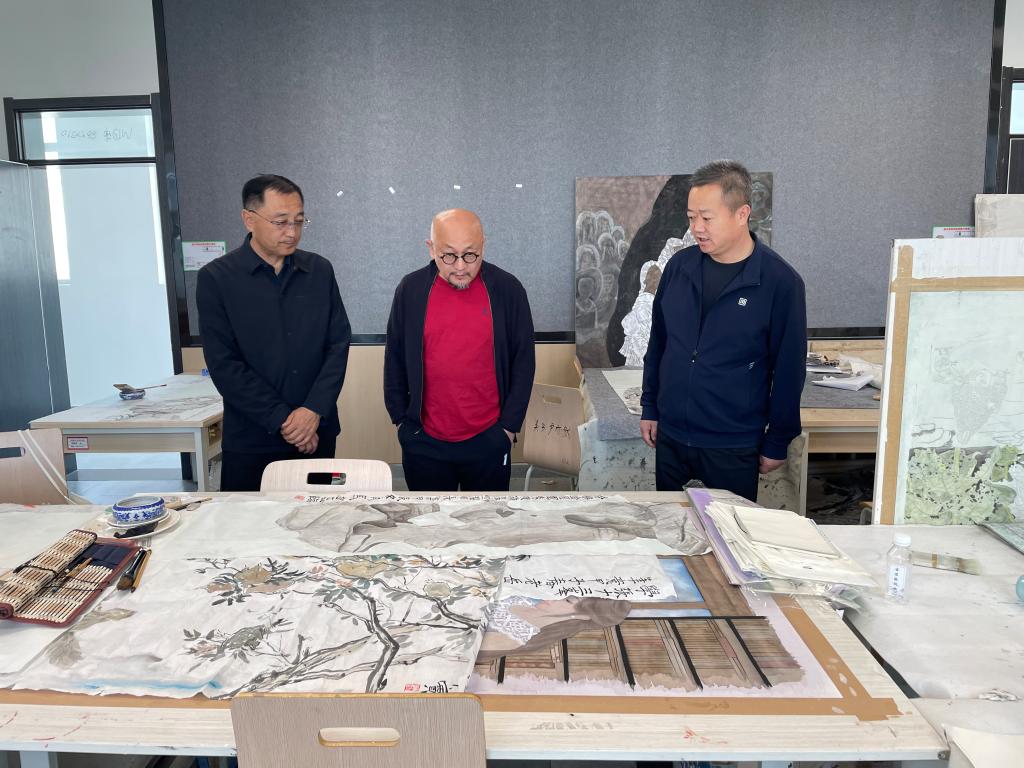 default.jpg default.jpg